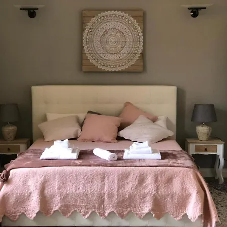 Luxury Camilla Apartment *